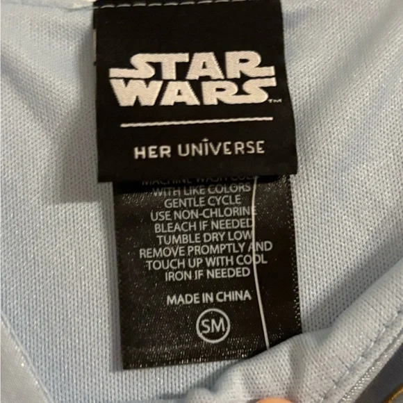 Her Universe x Star Wars Padme Amidala Dress (ROTS) - Picture 2 of 3
